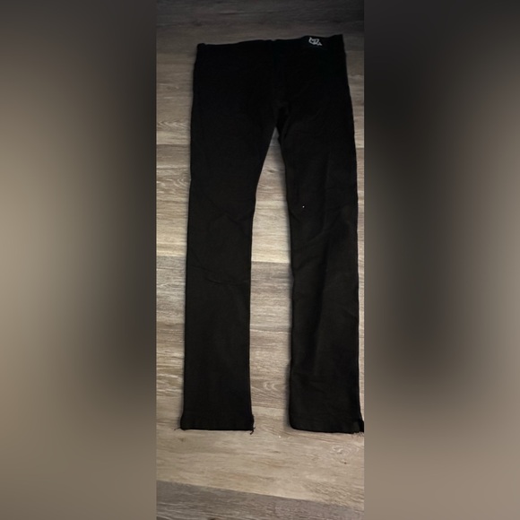 Outsiderz Btfly Denim Men jeans are a size 38. - Picture 6 of 6